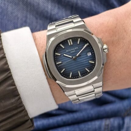 Patekphilippe Nautilus Quartz